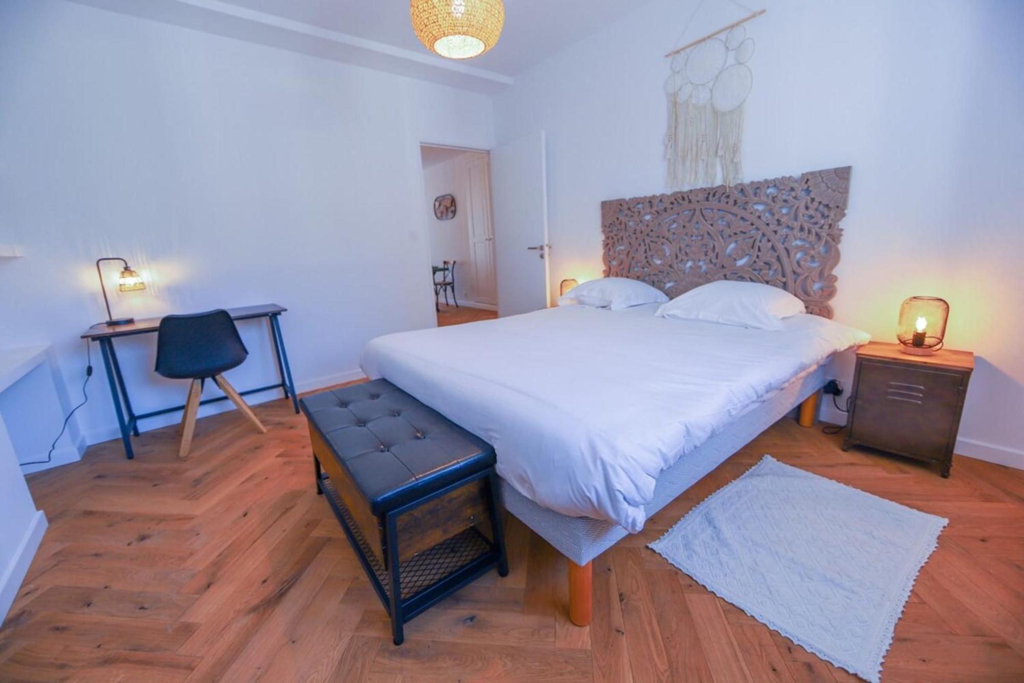 Apartment Cozy Along The River - Downtown & Terrace - 4 *